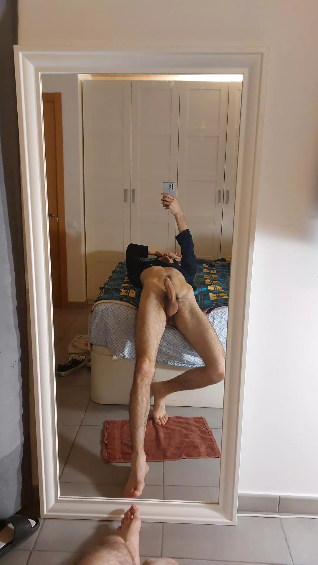 messy room.. who's helping?