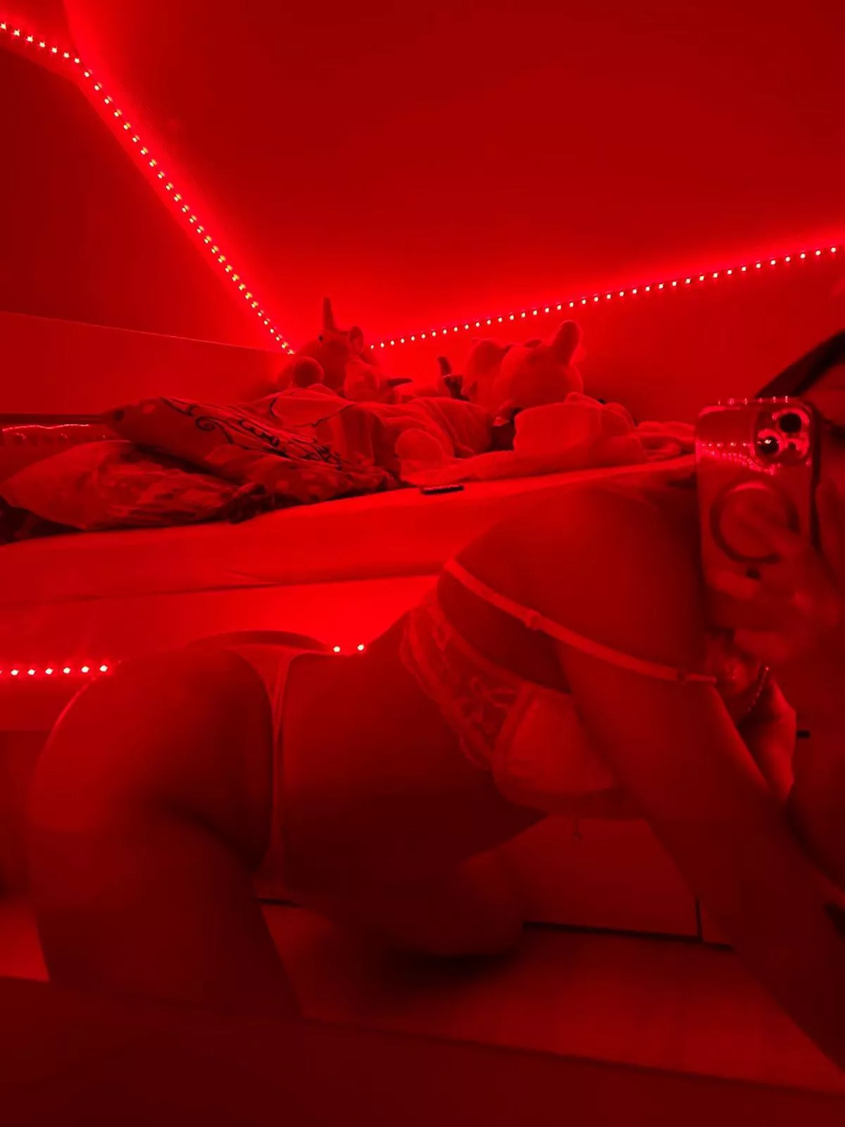 My body was made for good D-s