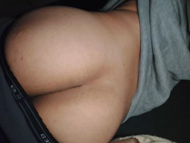 my bum is ready 😏are u?