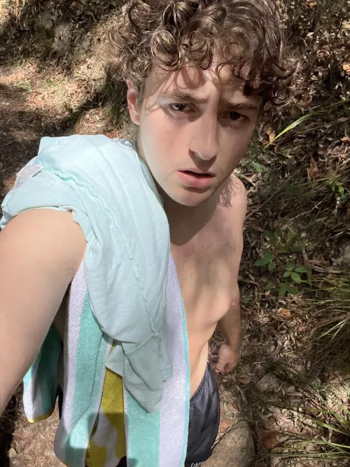 need a bf :( zay_ne23