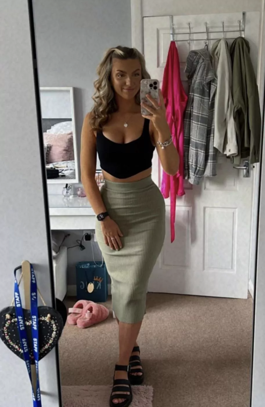 Phebe 😈🏴󠁧󠁢󠁥󠁮󠁧󠁿