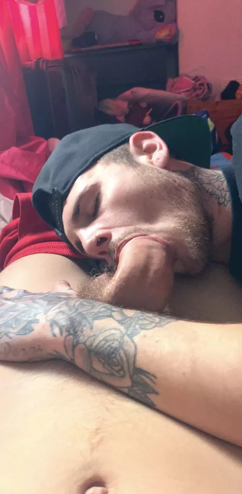 Putting baby to sleep 🍼