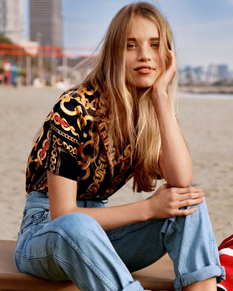 Rebecca Leigh Longendyke