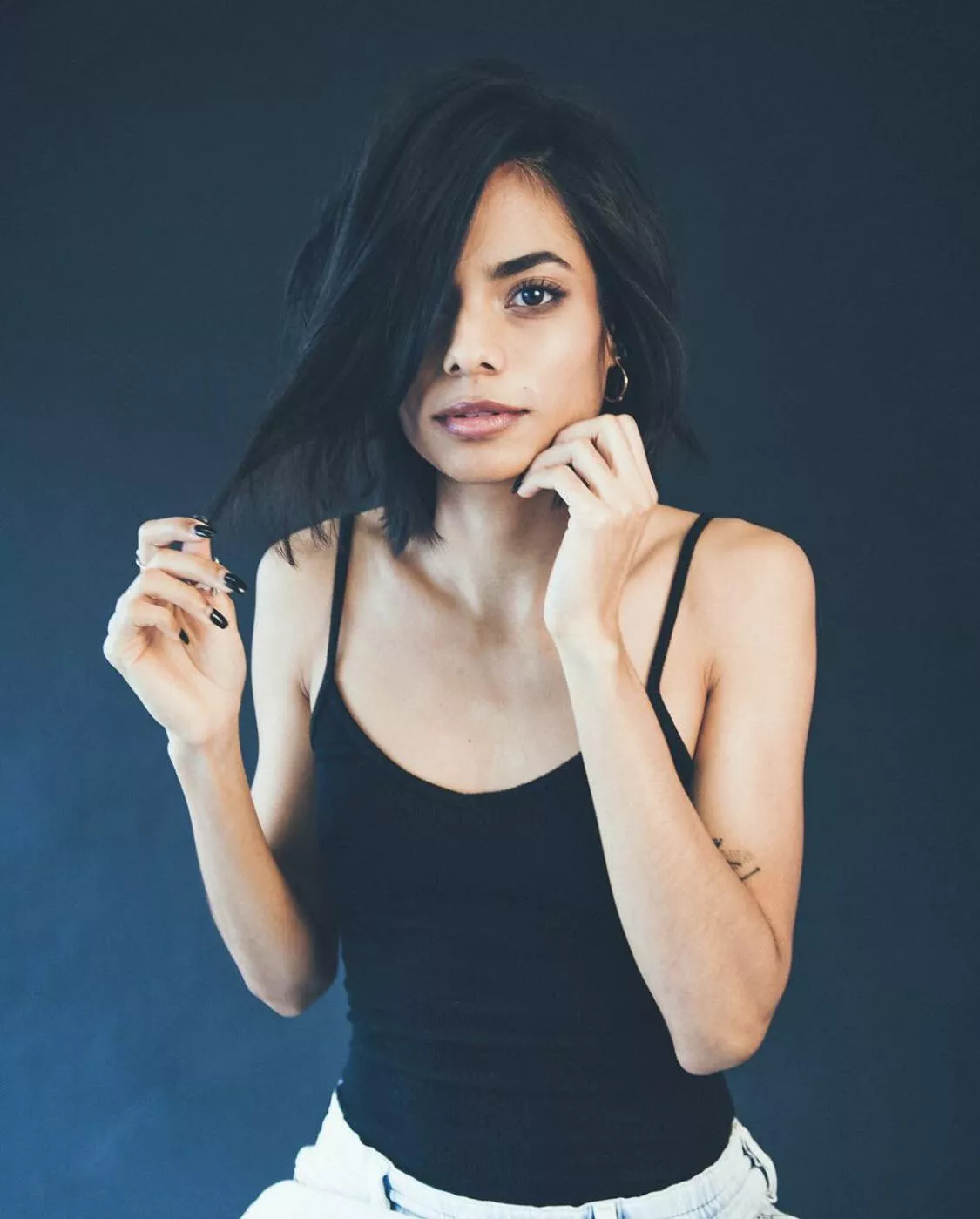 South asian x latina x african x east asian - Do you think I should cut my hair this length again?