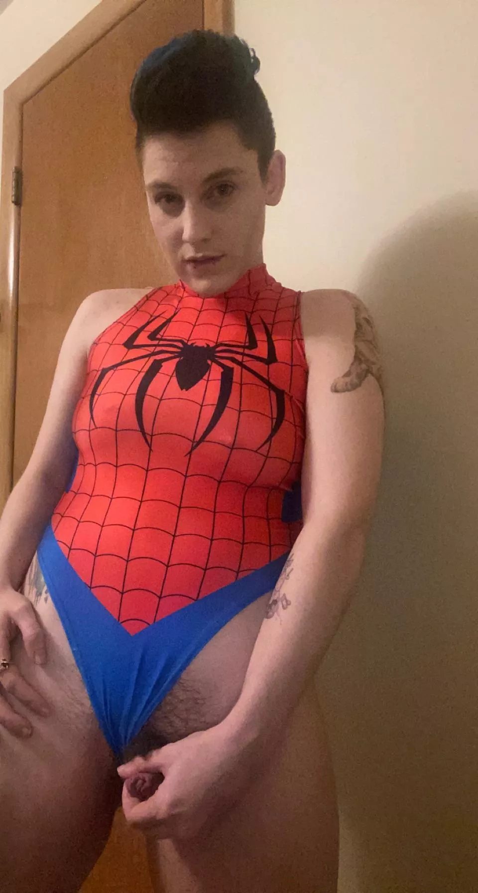 Spidey wants to shoot some webs 😏🤟🏻❤️💙 (He/Him)