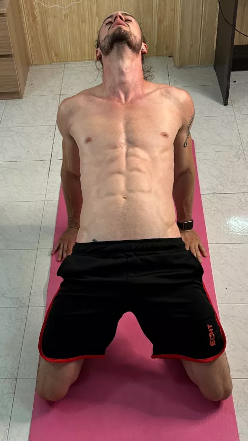 top of the V to ya 😉