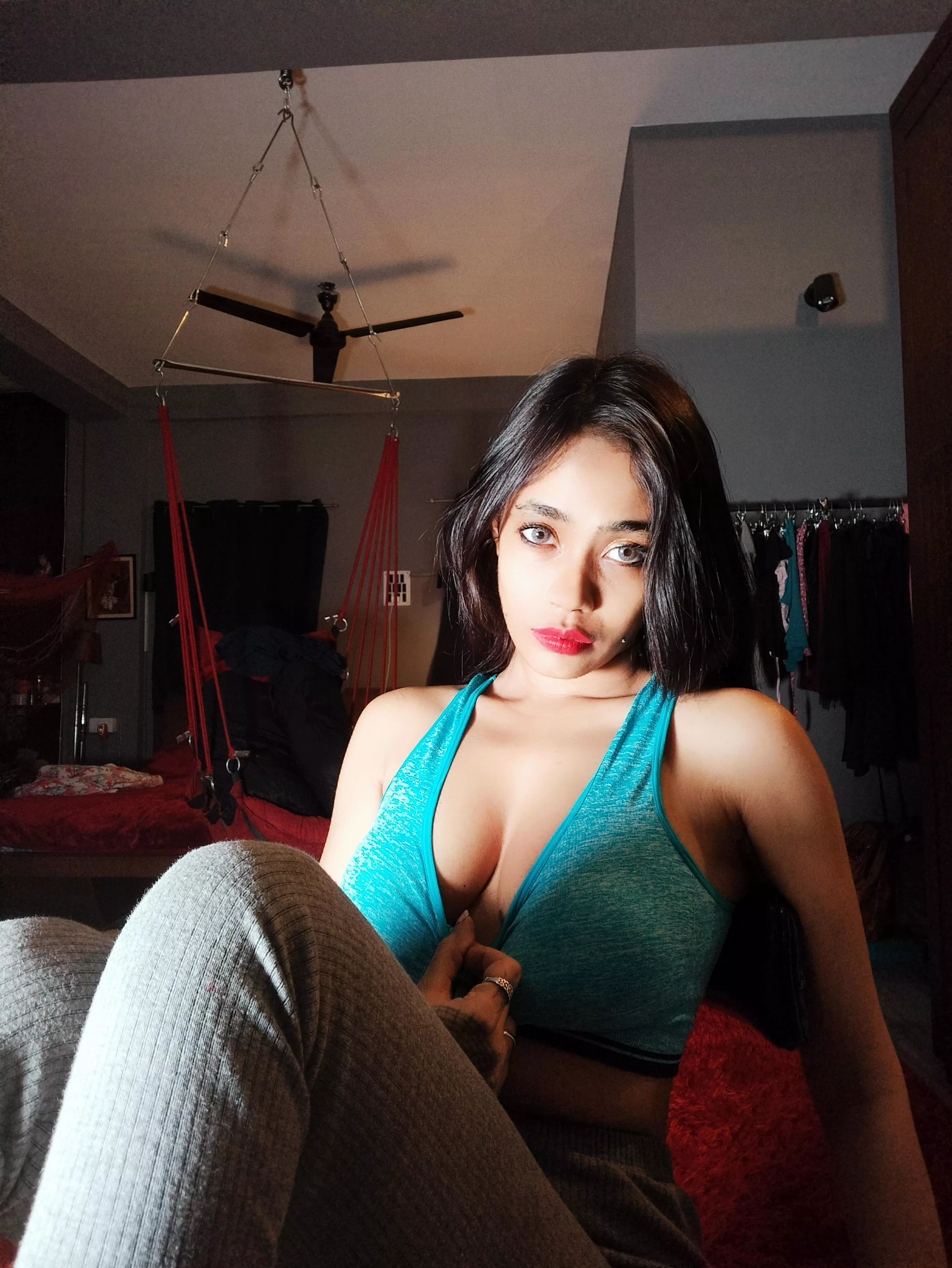 Wanna fuck in public [F]