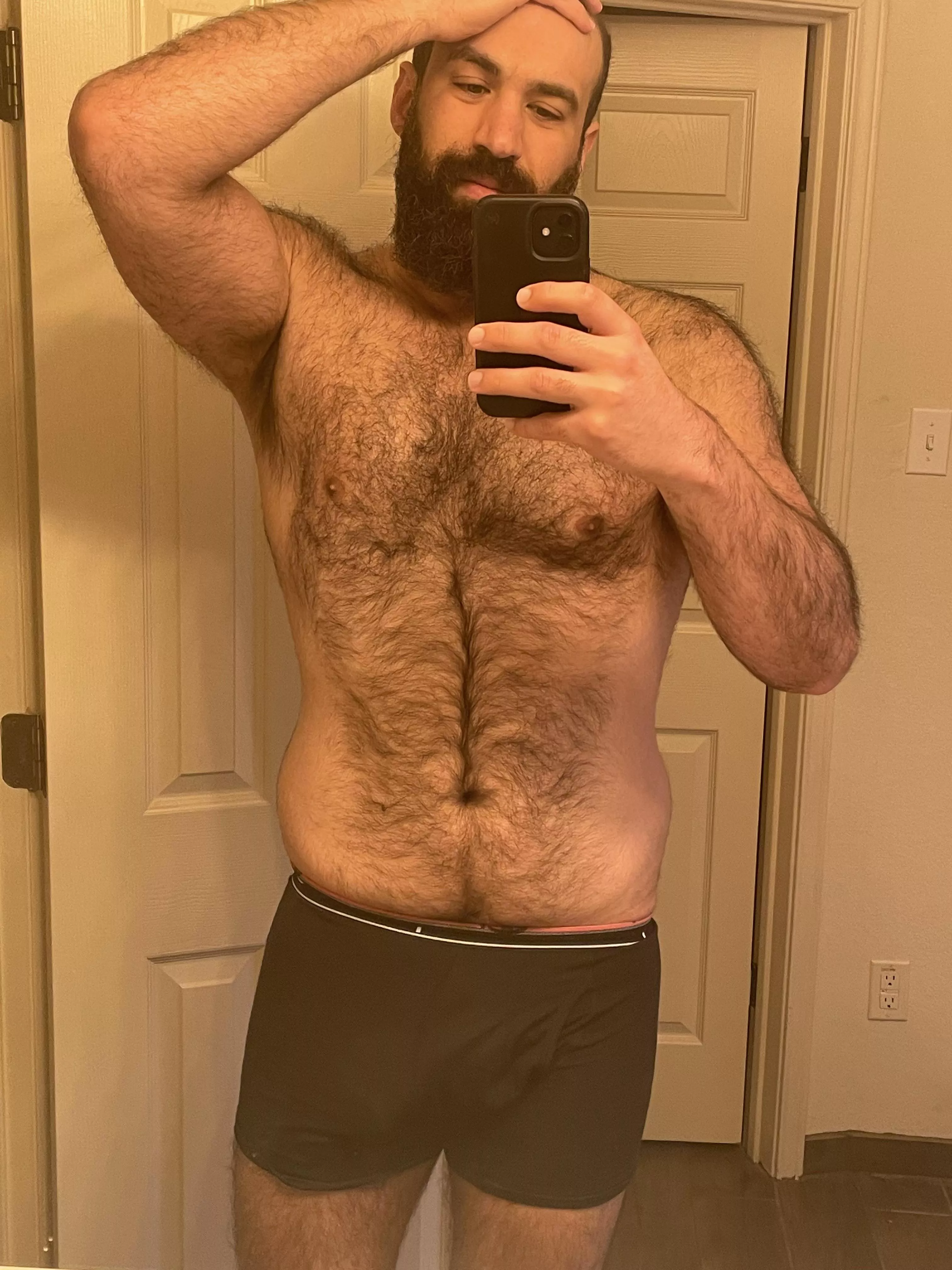 Which way to shoulder hair porn?