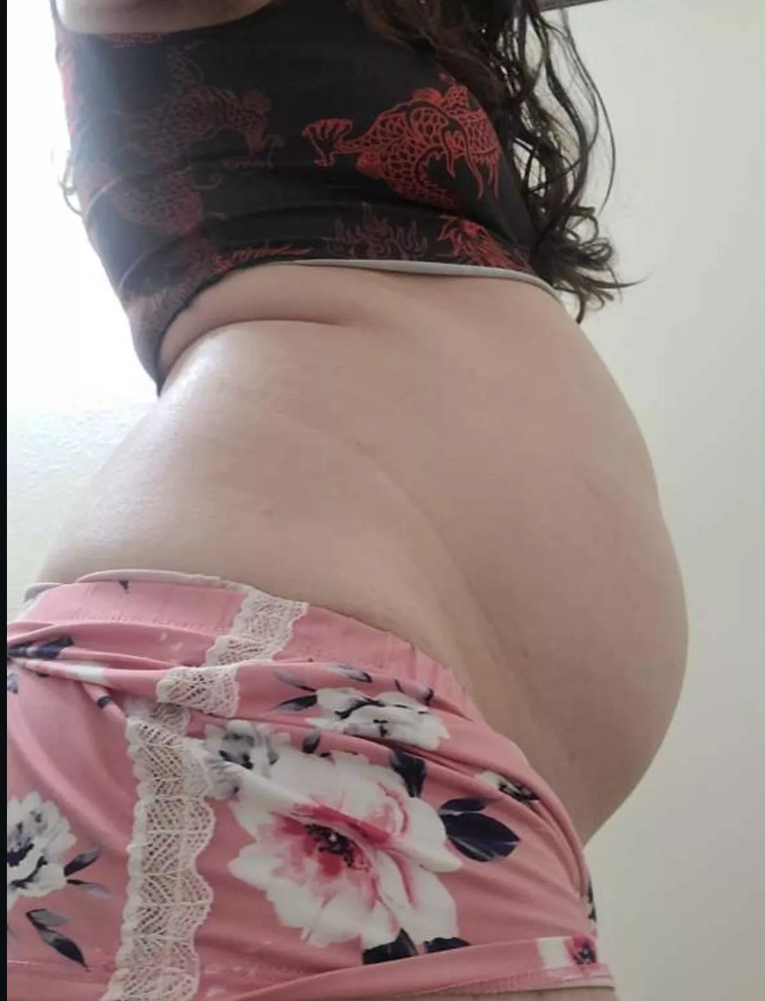 Who wants to grow this big belly and body! 🥰