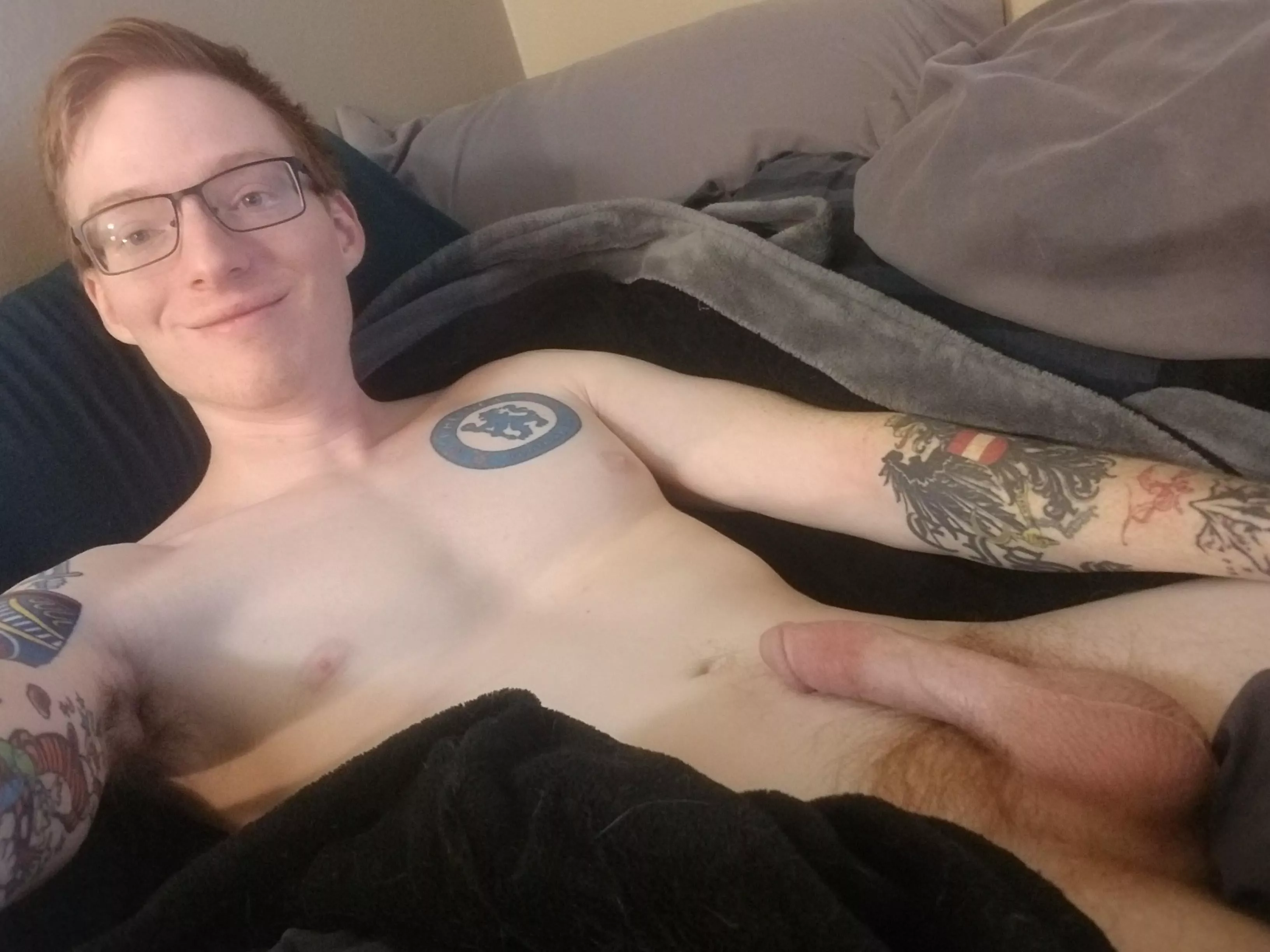 Who wants to take me from soft and chilling to rock hard? 🍆😜