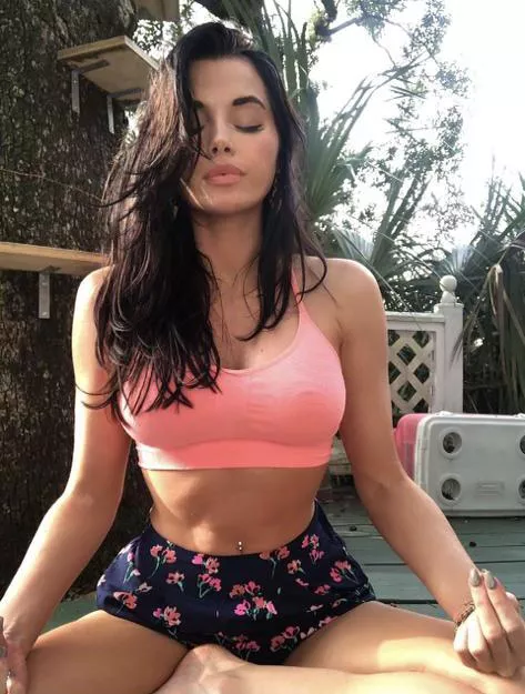 You like my hourglass shape don’t you