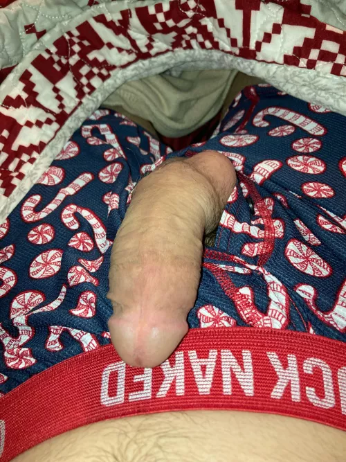 18m I’m bored and wanna have fun, dm me your snap so I can add you