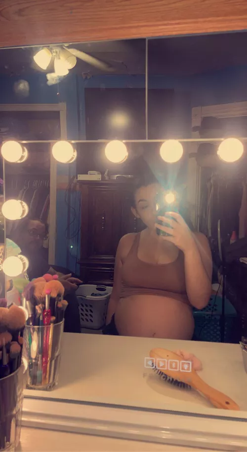 19f, 28 weeks