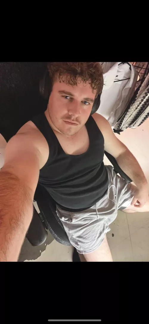 27 PC Australia, applications to be my gamer boy open :)