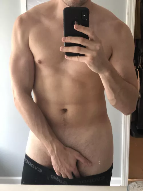 [31] Waiting for my shower to warm up after my workout. How do I look at 31?