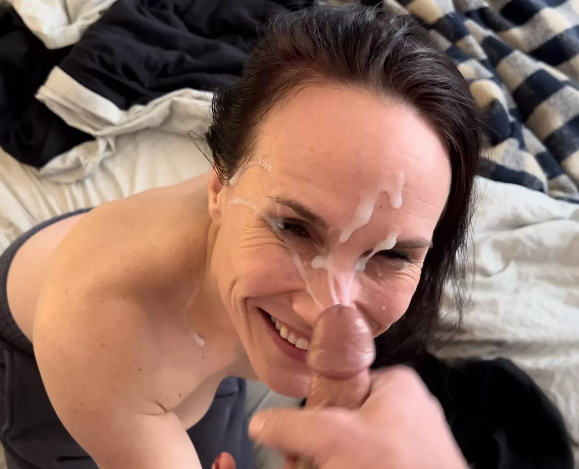 Another night of cum on my face!