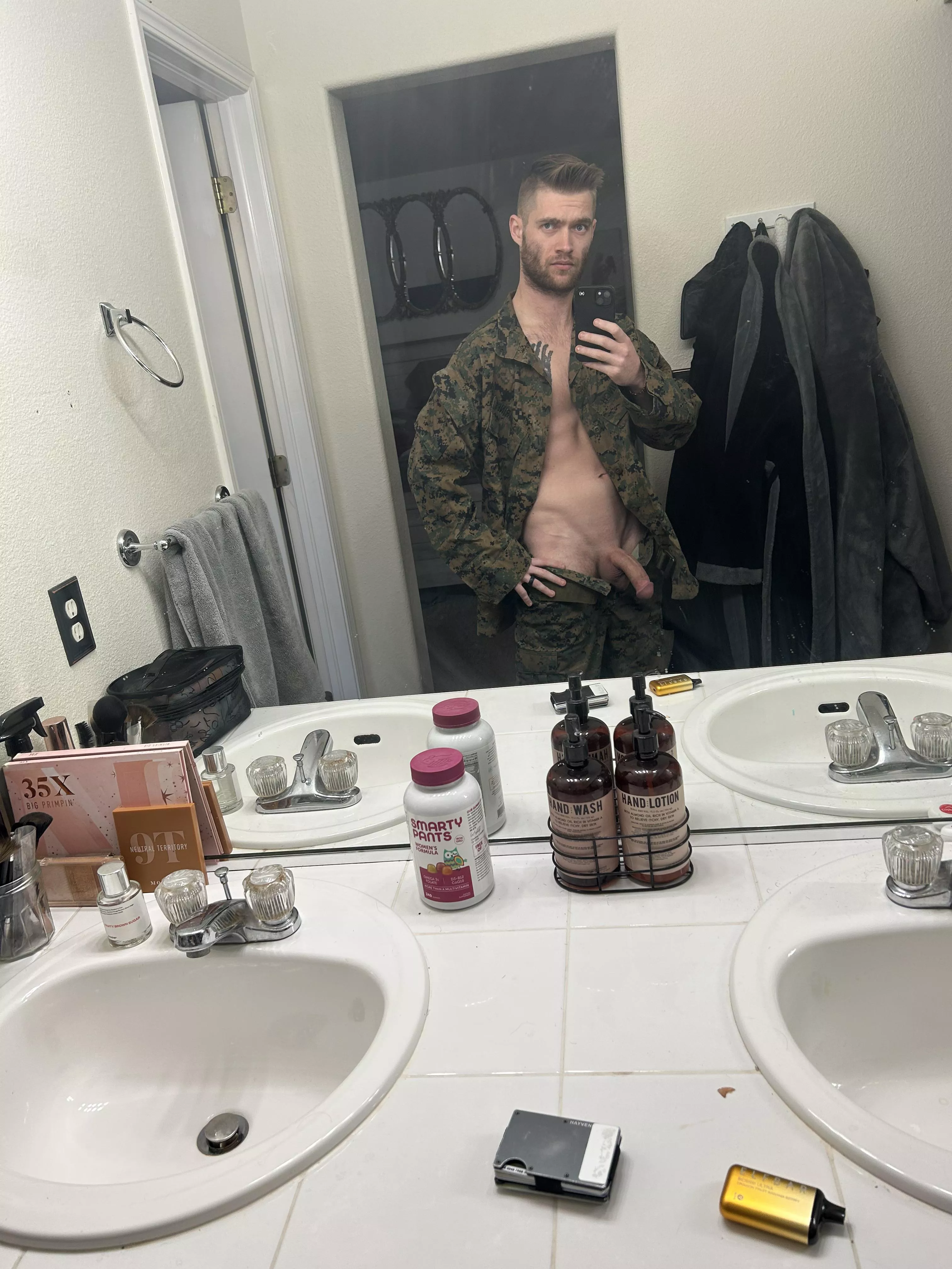 Any horny wives like men in uniform? 😉 (24)) M