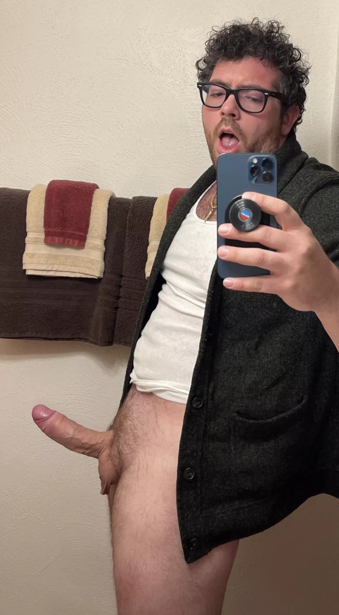 Big fat Italian daddy dick 🤤