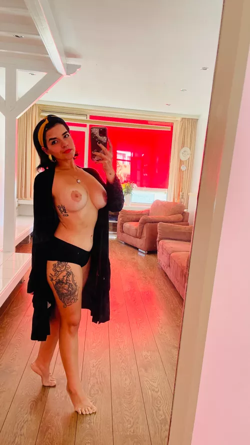 Can I still rock this outfit at age 39?