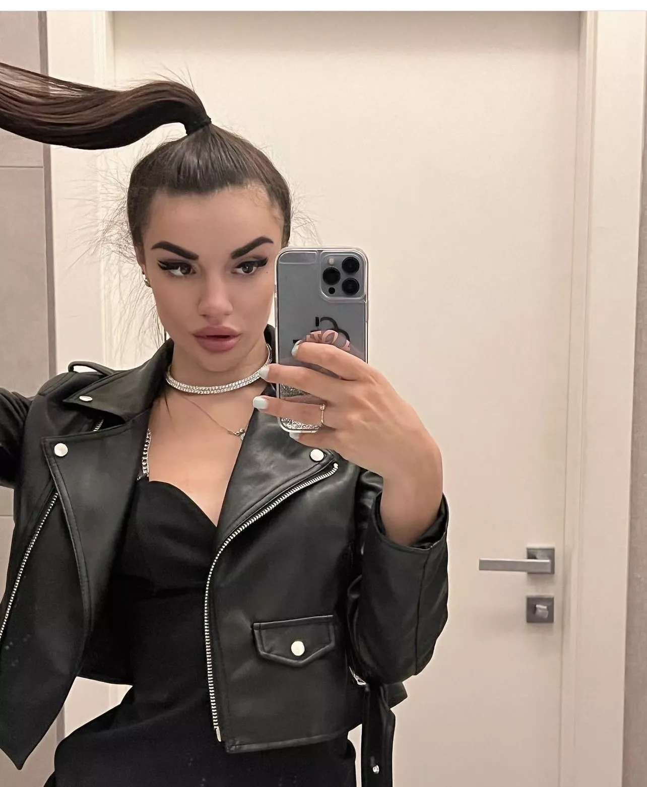 Can you see me clearly?