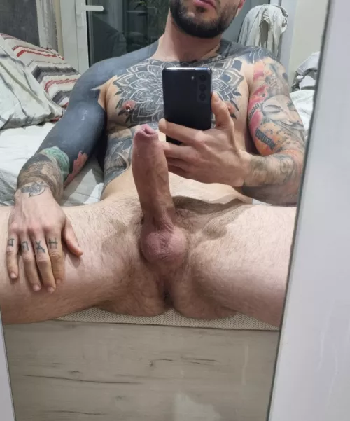 Come here and help me