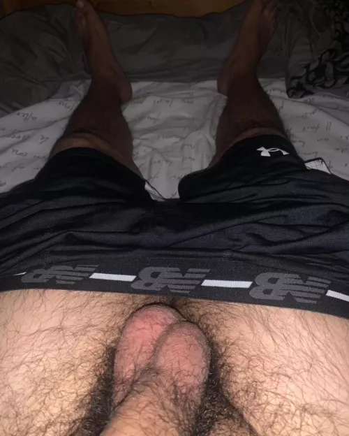 Come sniff this arab bro’s underwear post-workout