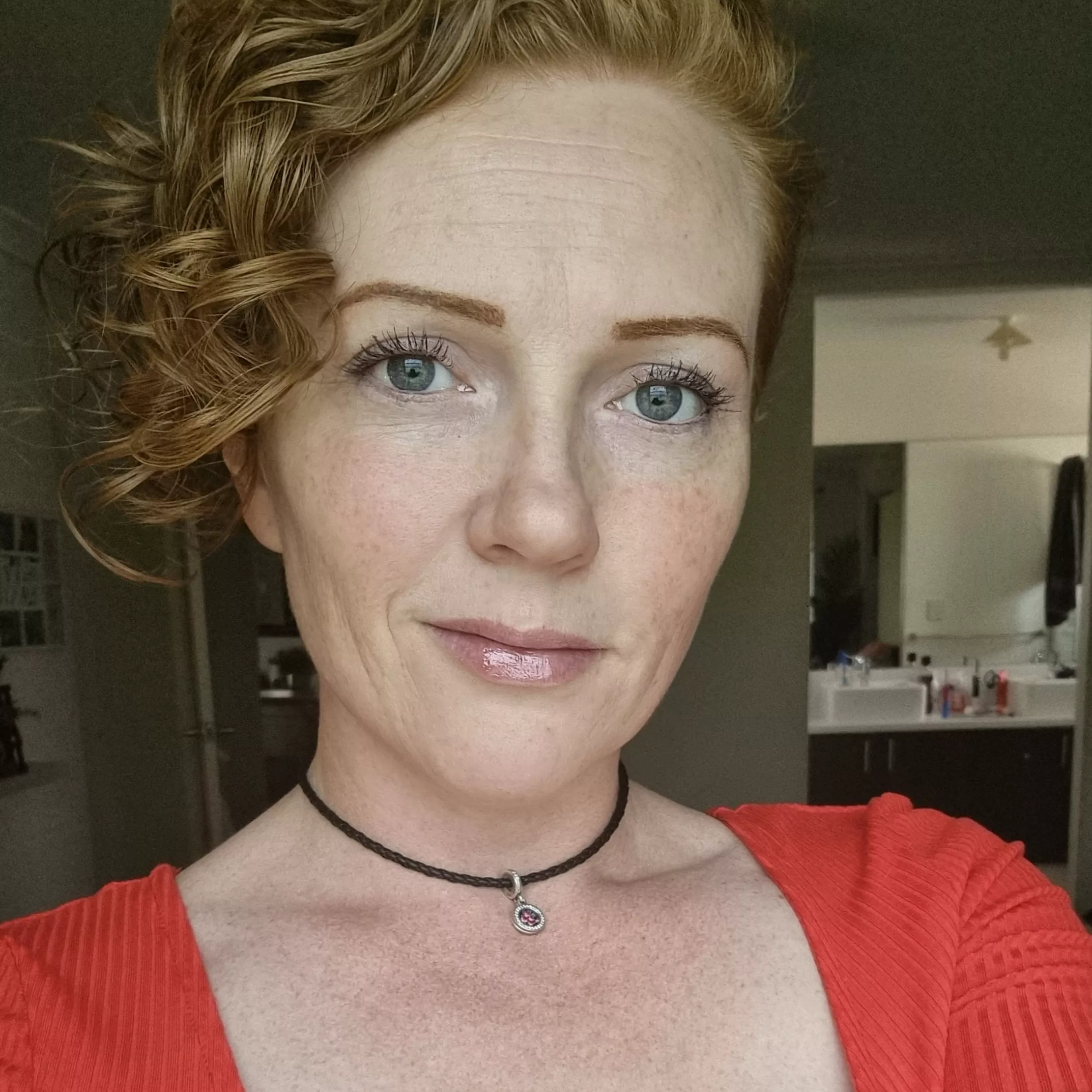 Do you like my day collar? Simple and symbolic