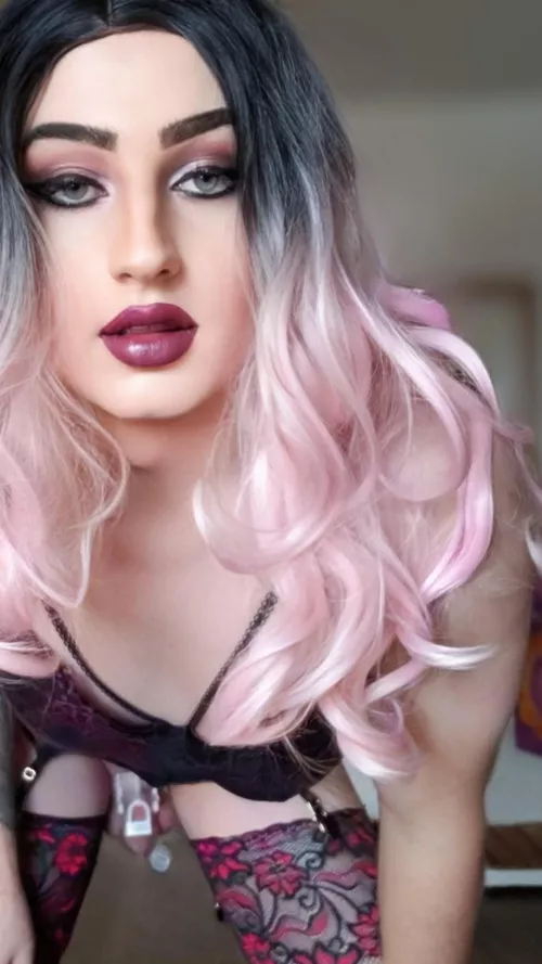 eyes are up here 👀