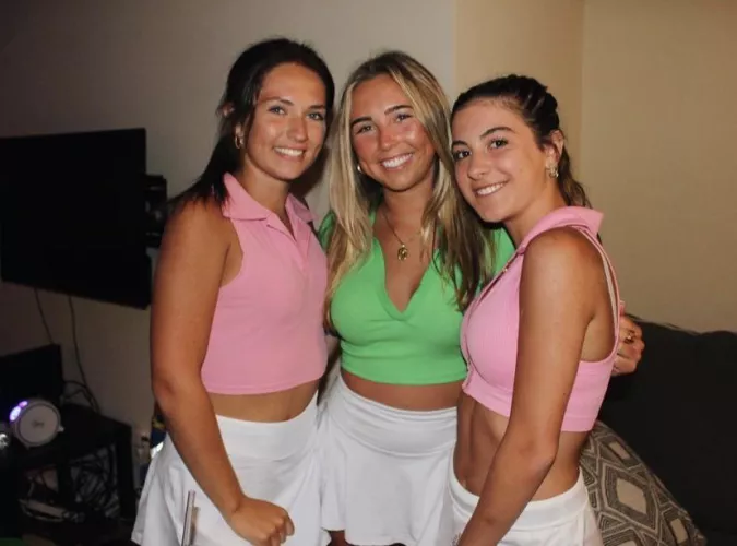 Golf girls