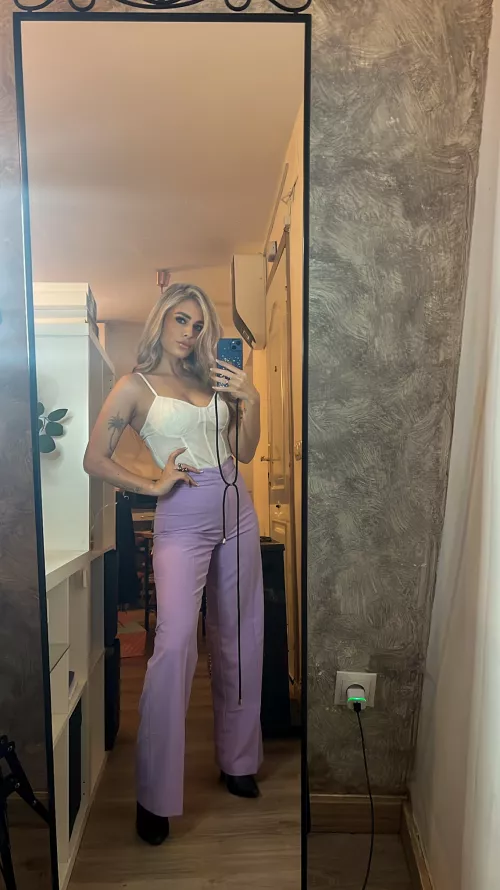 Have you ever tried a hot mommy in your life?