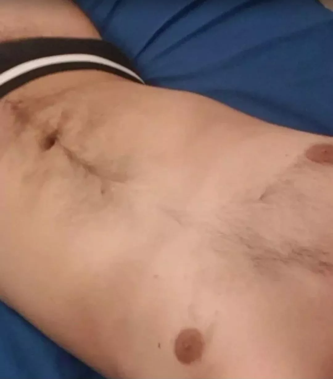 Hey! 27 chaser. Body pics only, no nudes. Attracted to larger built men. Also feeling a heavier guy stomp around, making the floor of my place shake gets me pretty wet. Roleplay? K.1.K me chublover_111