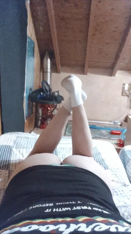 I nees some cock to make me happy🥵🥵