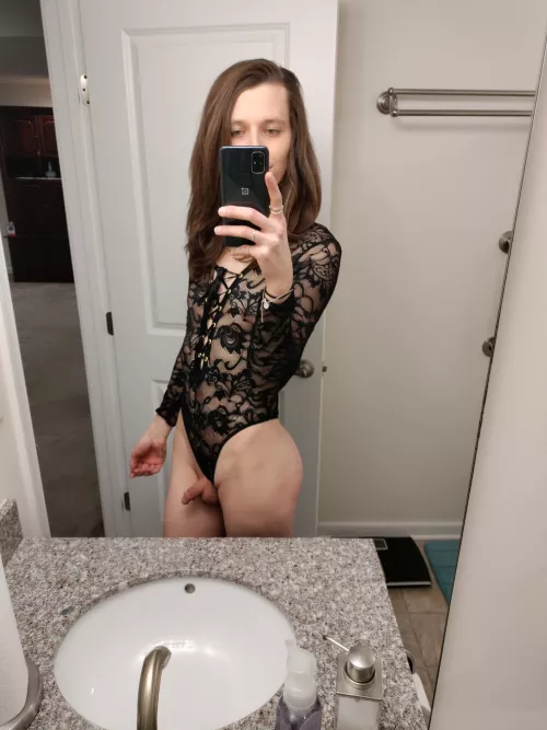 I walk into the bedroom like this, what do you do? 🤨