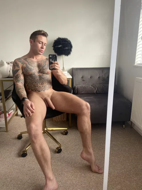 Legs, dick, tattoo or face? What’s your favourite part?