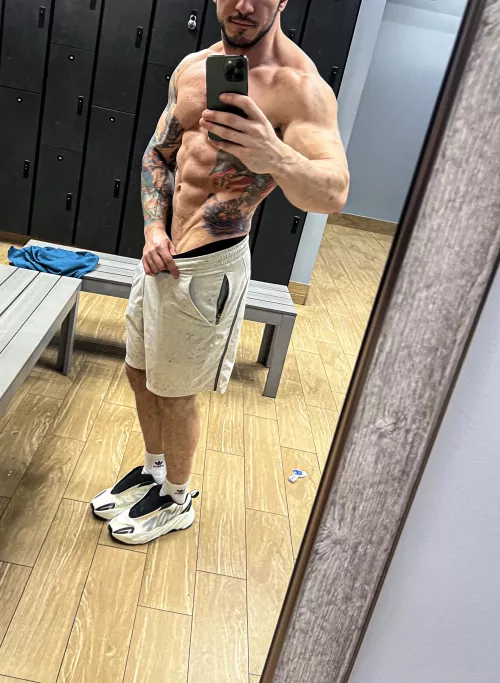 (M) Can someone help release my muscle tension?