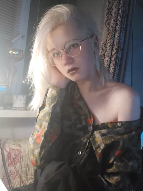 Okay, this post is not as depressingly repulsive as the last one, but i was NEED it yk