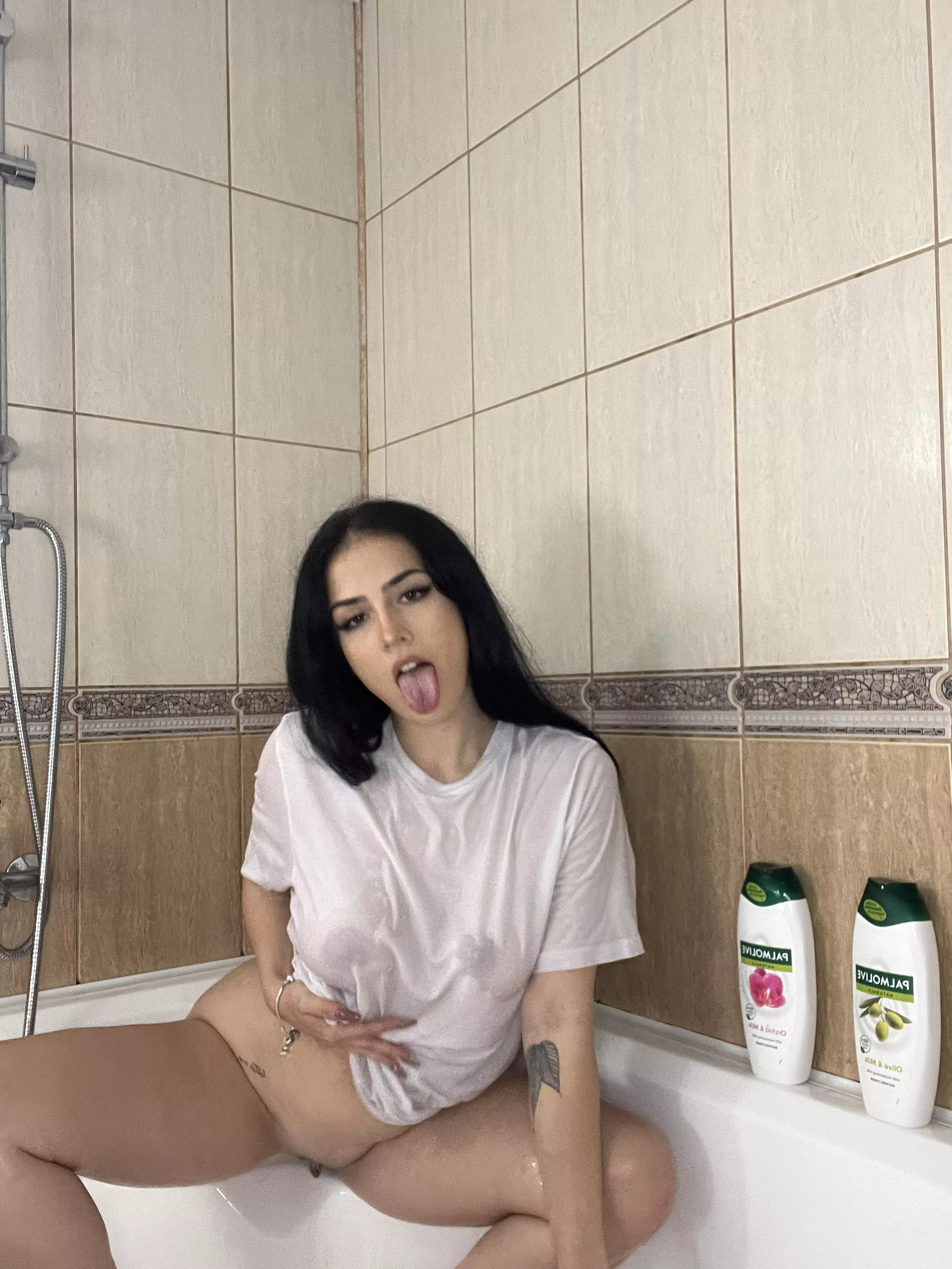 pretty face with dirty mind