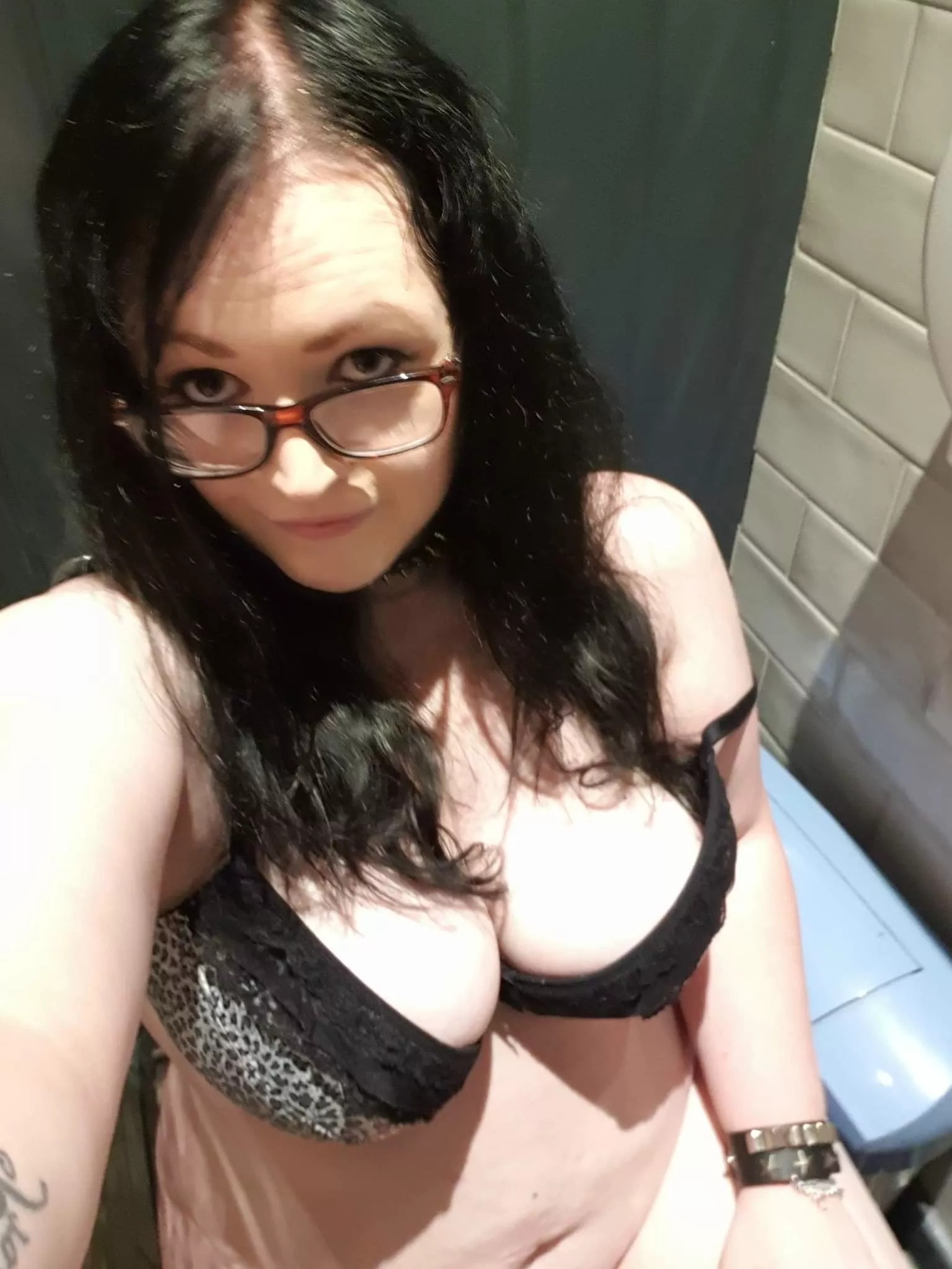 Public toilets make me horny