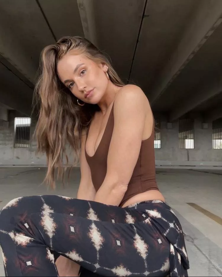 Rad's arms be pushing 👀