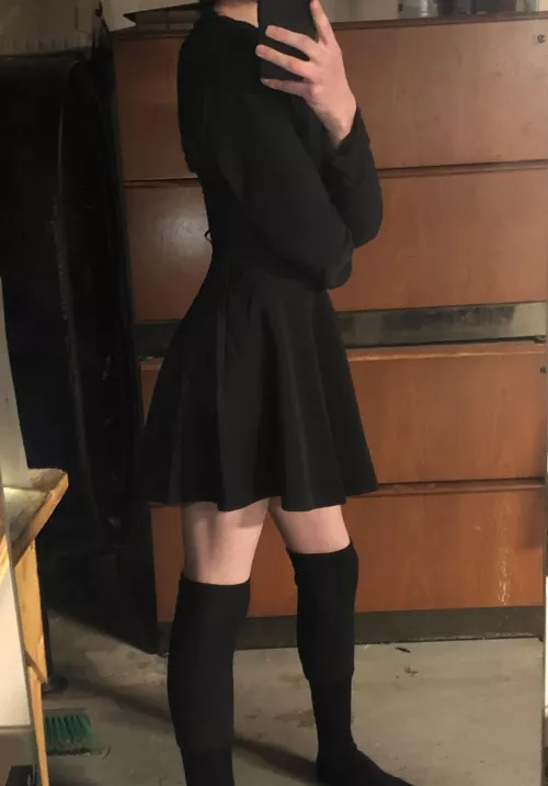 Simple outfits are the best :)