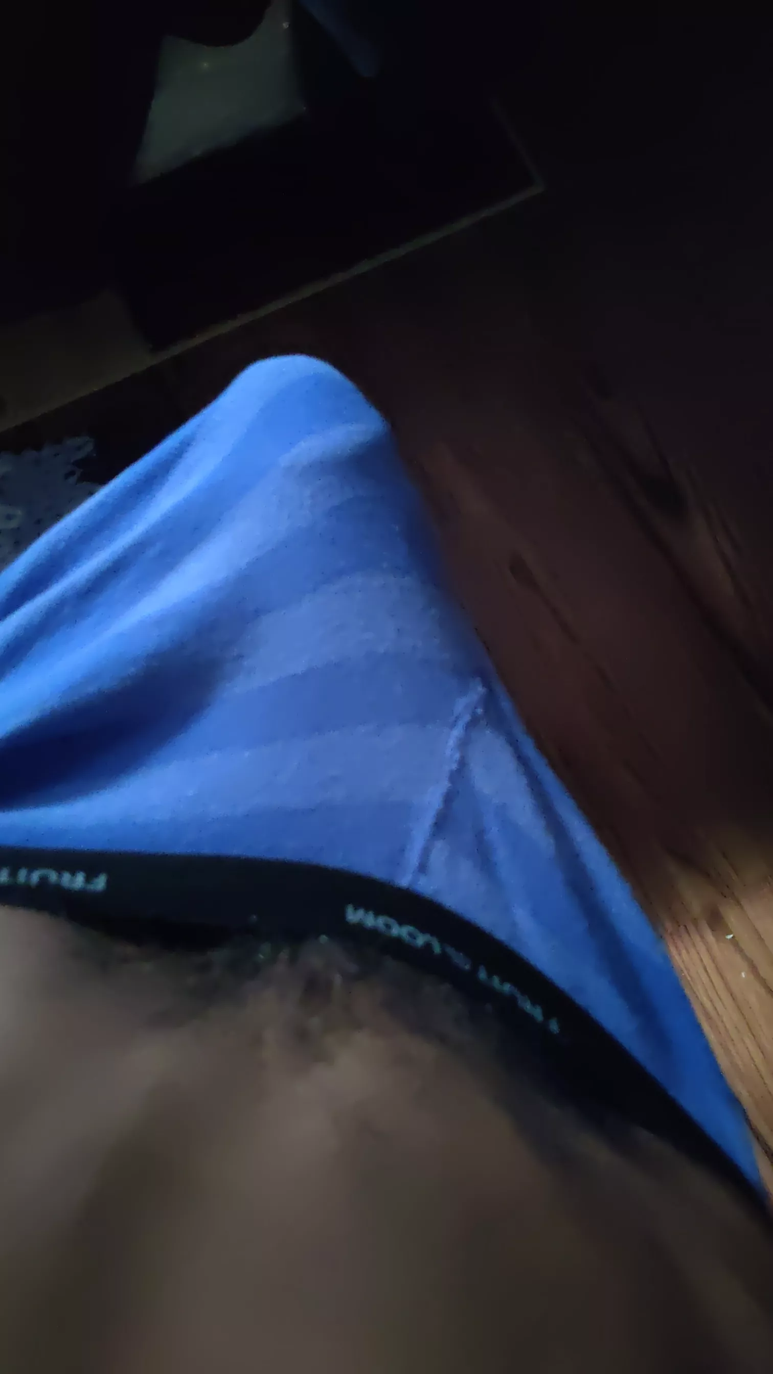 someone hide my morning wood please 😖