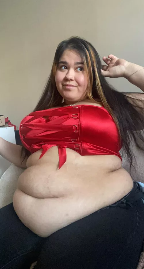 this corset does not cover much 😅