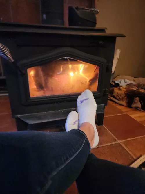 warming my toosties