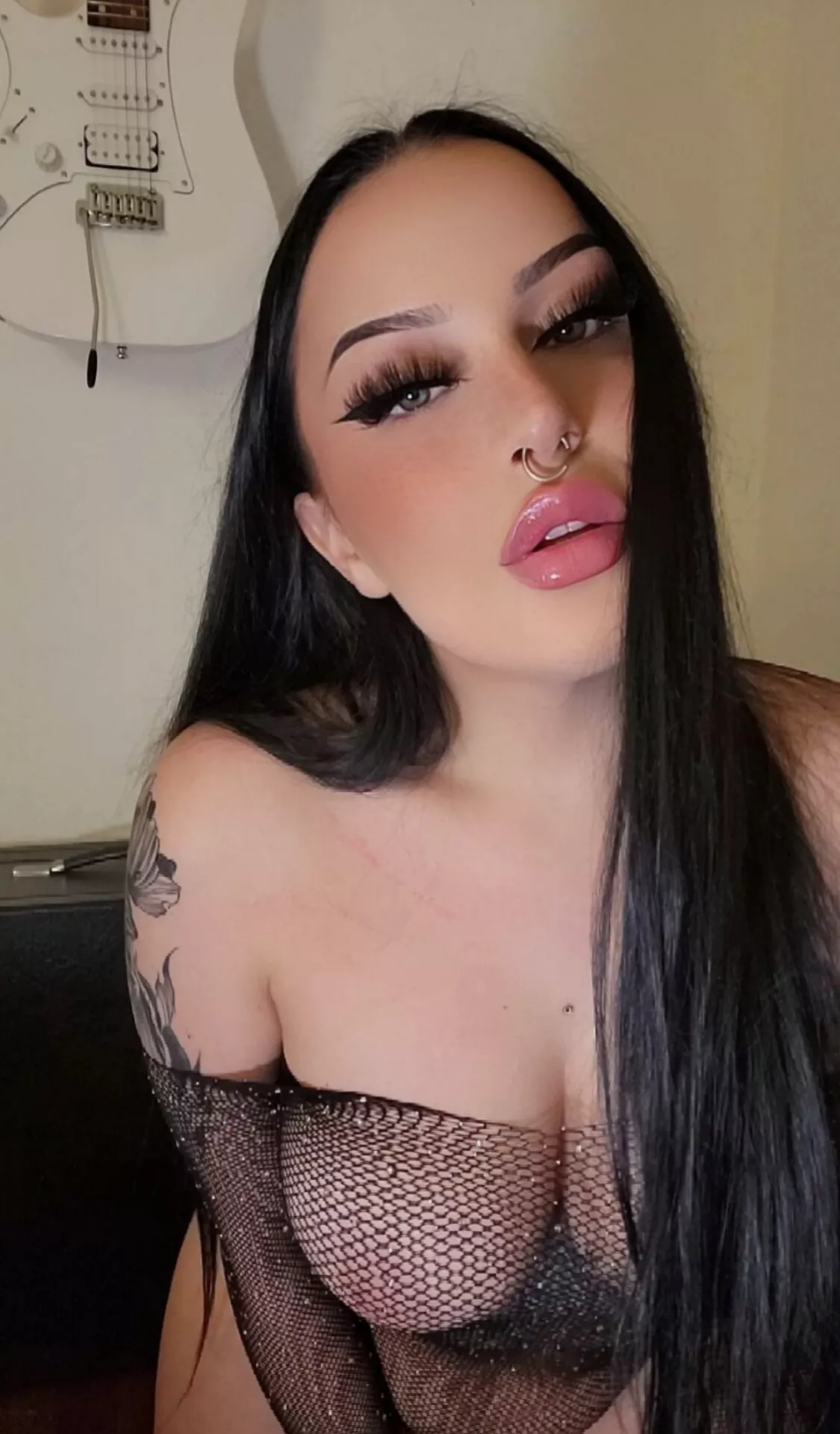 Who's looking for a mommy who can help you with homework?