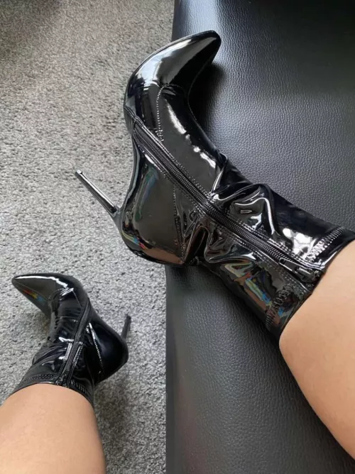 You don’t deserve sex, you don’t need it, all you need is Ballbursting Sissygasm.