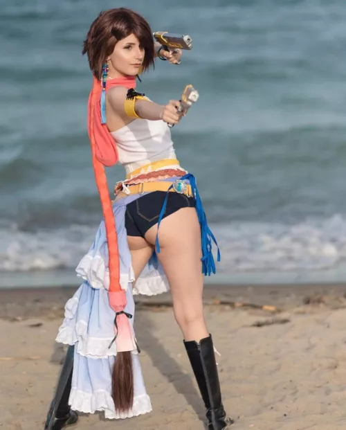Yuna (Final Fantasy) cosplay by purrblind