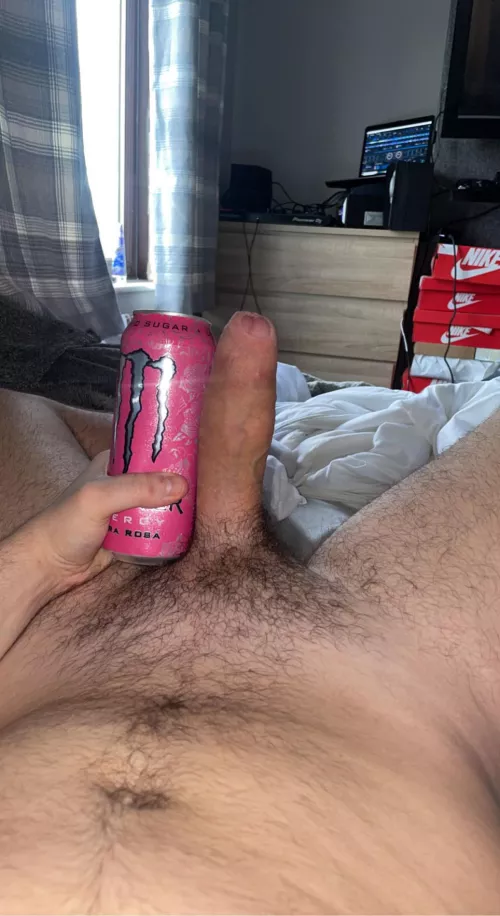 21, Any femboys or bottoms wanna make me cum on video call? My snap is bigdom8in