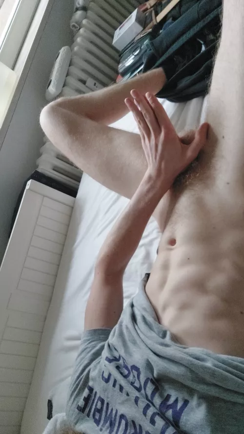 23 if you also like making new friends. Sc: baevalenci