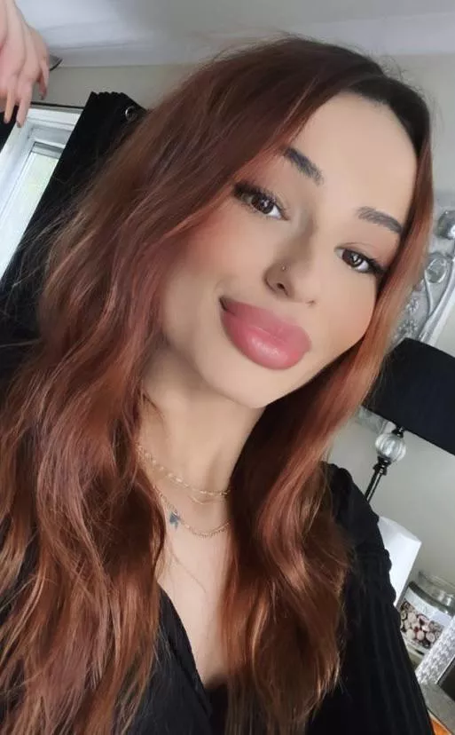 Always keep your eyes down , you have no right to look at your mistress