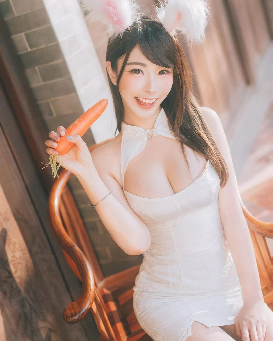 Asian bunny girl